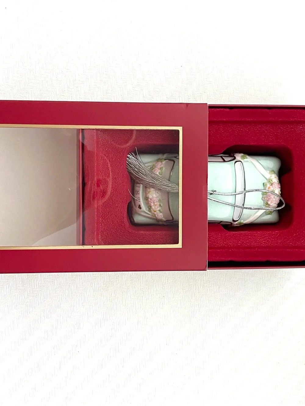 LENOX 2023 “Just Married” Ornament Vintage Car Porcelain CHRISTMAS 4” Mint Green